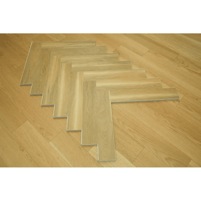 Panele winylowe SPC ze zintegrowanym podkładem Jodełka Classique PAN000369 Klasa 34 6 mm, Metamorphose