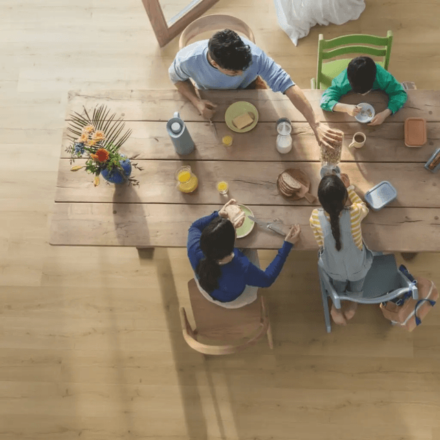 Panele winylowe SPC LVT z podkładem Dąb Szczotkowany Miodowy Klasa 33 6 mm, AVMPU40318, Quick-Step Unilin