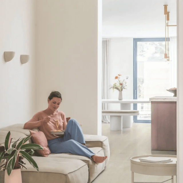 Panele winylowe SPC LVT z podkładem Dąb Morska Bryza Jasny Klasa 33 6 mm, AVMPU40079, Quick-Step Unilin