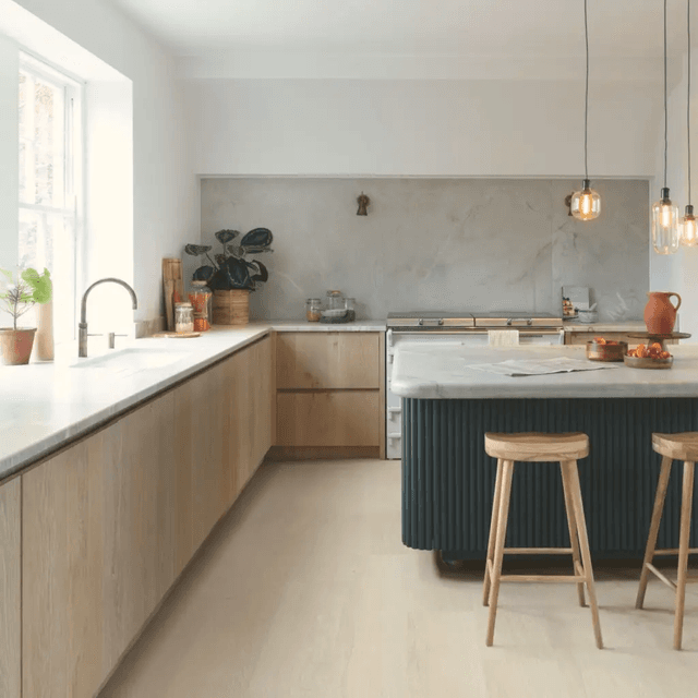 Panele winylowe SPC LVT z podkładem Dąb Morska Bryza Jasny Klasa 33 6 mm, AVMPU40079, Quick-Step Unilin