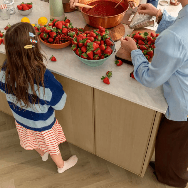 Panele winylowe SPC LVT z podkładem Jodełka Botaniczny Beż HB Klasa 33 6 mm, AVHBU40362, Quick-Step Unilin