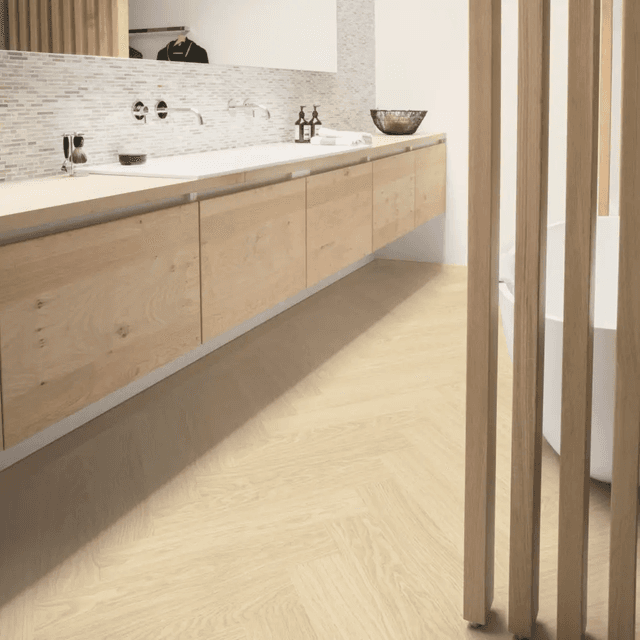 Panele winylowe SPC LVT z podkładem Jodełka Dąb Polarny HB Klasa 33 6 mm, AVHBU40361, Quick-Step Unilin