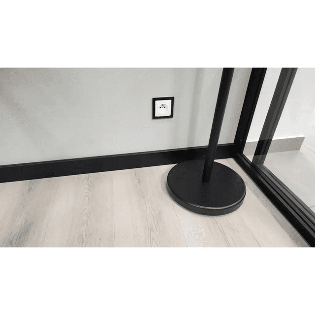 Listwa przypodłogowa PS Bravo 80 mm Czarna 207, BR81U3, Salag