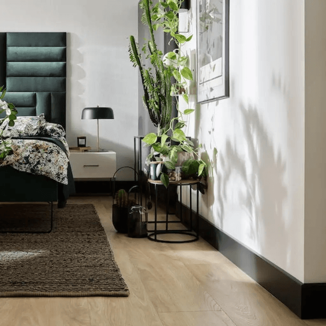 Listwa Espumo 206 Czarna 2,4 m, 206 ESP206 2.4, VOX