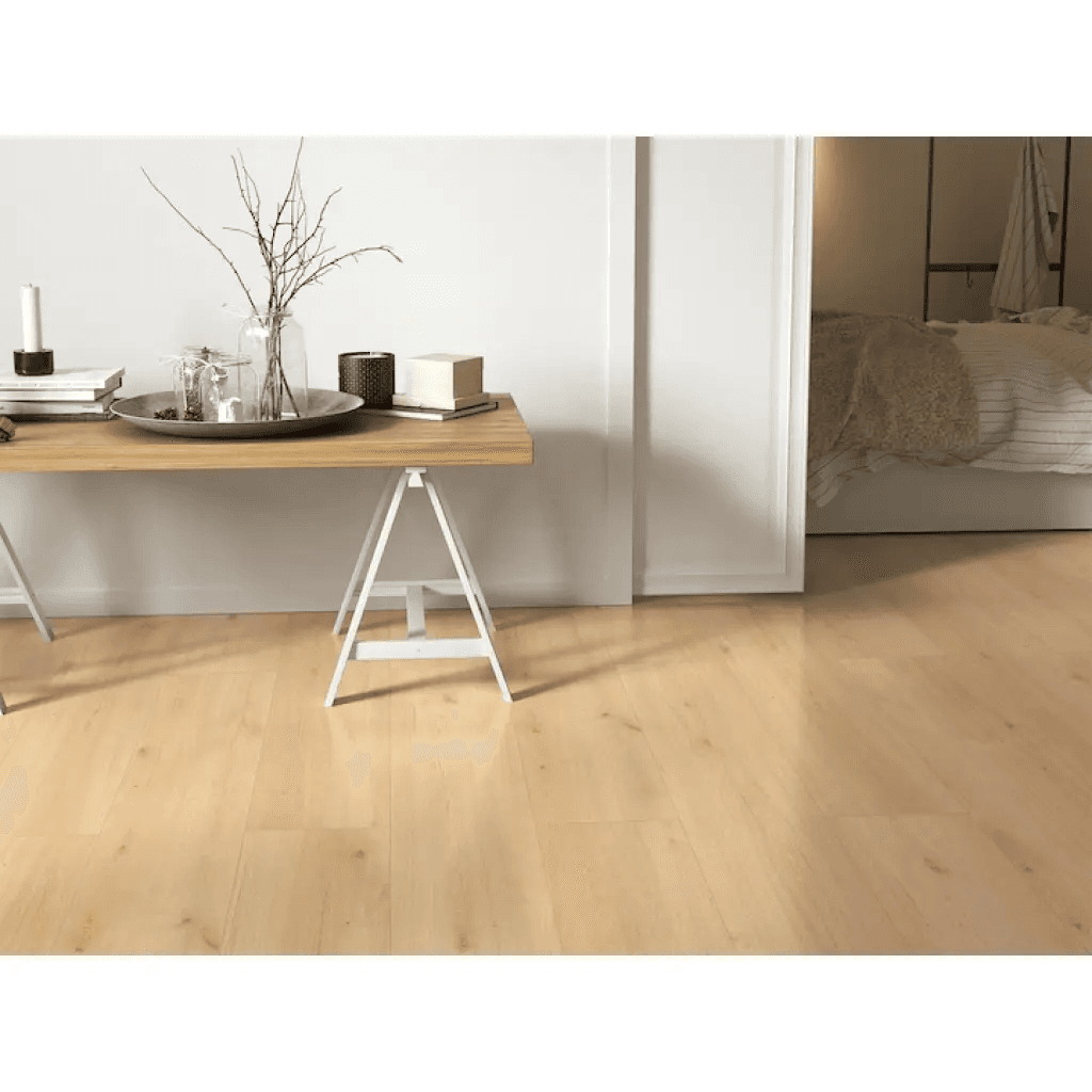 Panele podłogowe ze zintegrowanym podkładem Komfort Eiche 63682 AC5 9 mm, Classen