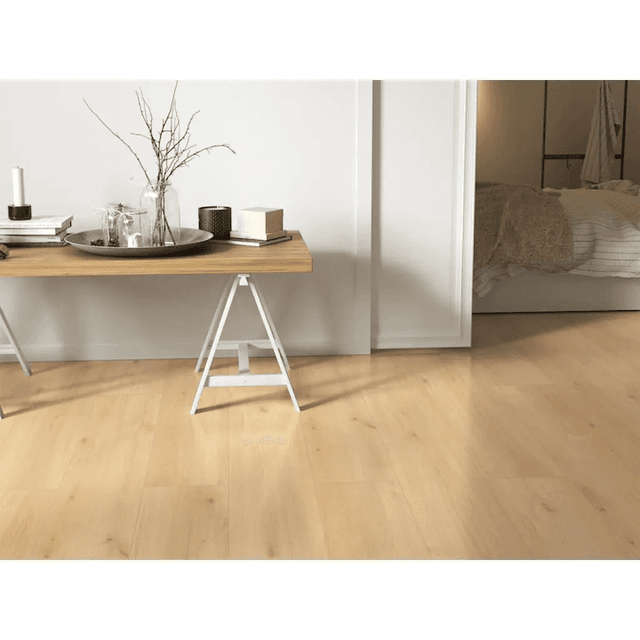 Panele podłogowe ze zintegrowanym podkładem Komfort Eiche 63682 AC5 9 mm, Classen