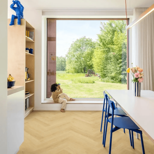 Panele podłogowe Dąb muszkatołowy IMD8243 AC4 8 mm, Quick-Step Unilin