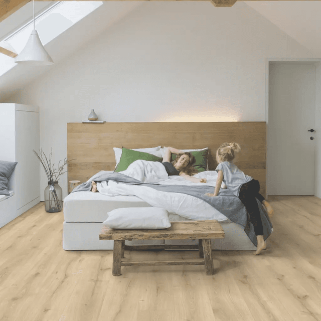 Panele Podłogowe Dąb Pustynny Naturalny Jasny MJ3550 AC4 9.5 mm, Quick-Step Unilin