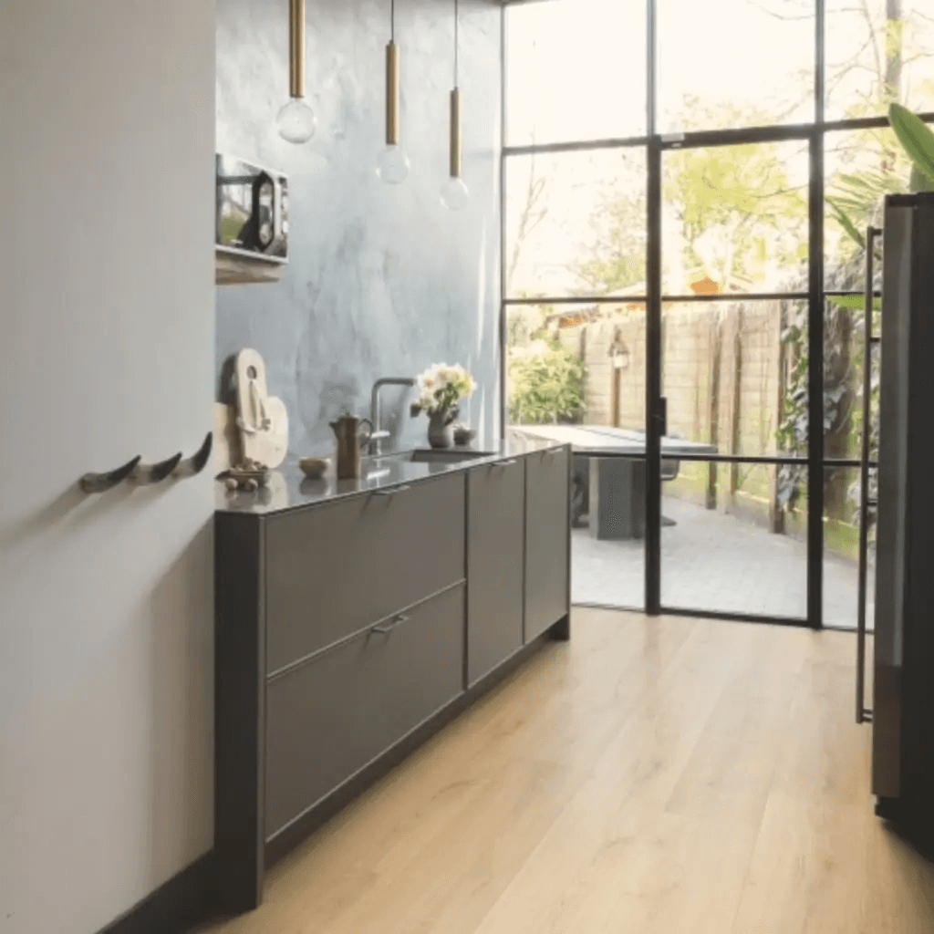 Panele Podłogowe Dąb Szczotkowany Naturalny SIG4763 AC4 9 mm, Quick-Step Unilin